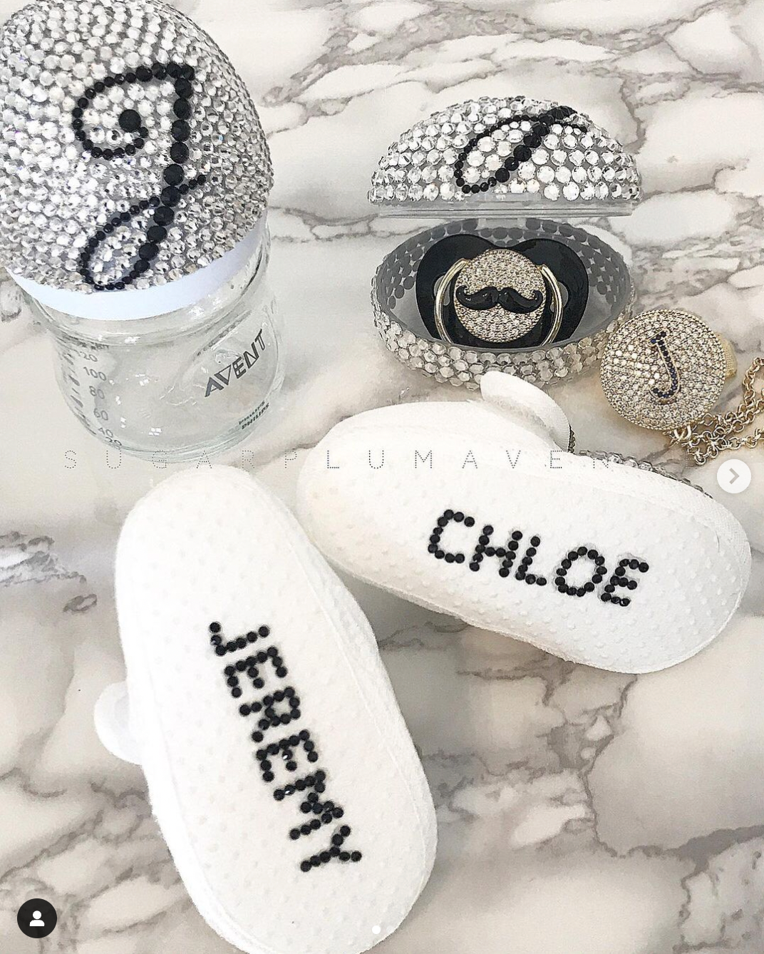 Personalized Crystal Bedazzled Avent Bottle & Case Set