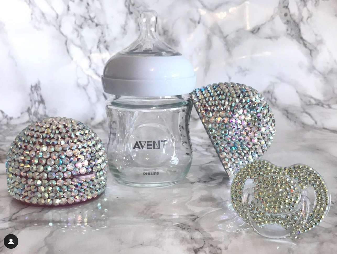 Personalized Crystal Bedazzled Avent Bottle & Case Set